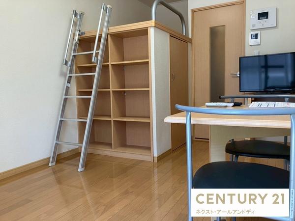 レオパレスエーデル菱屋西