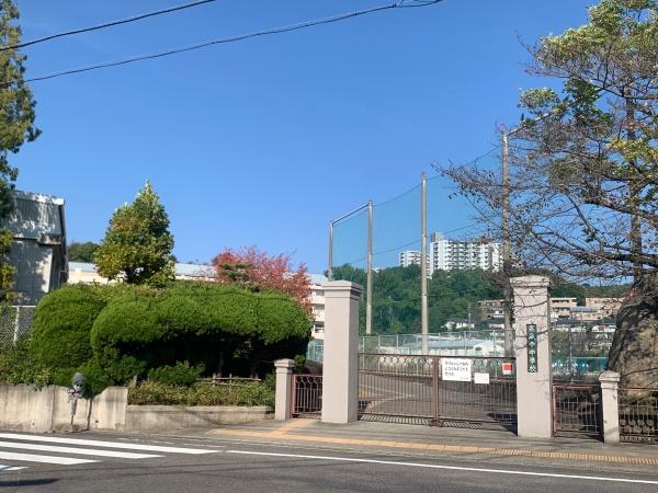 春日井市気噴町北2丁目のアパート(高蔵寺中学校)