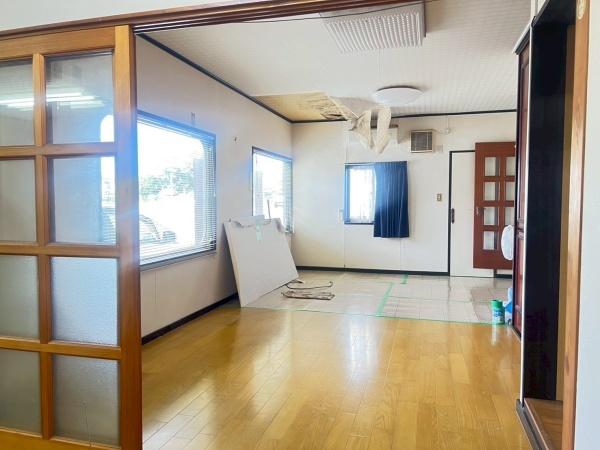 福岡市早良区野芥8丁目店舗付き戸建
