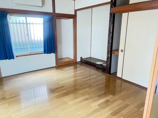 福岡市早良区野芥8丁目店舗付き戸建