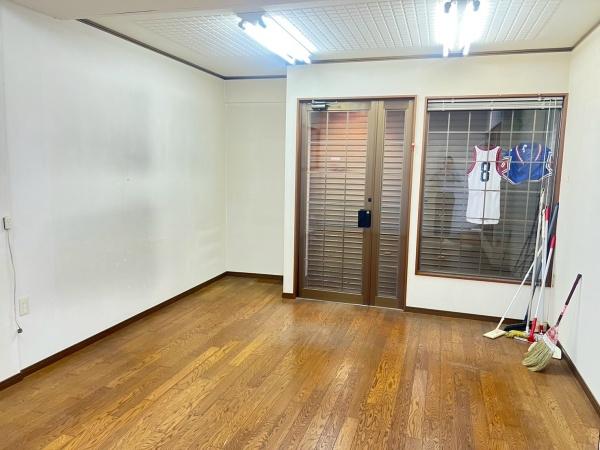 福岡市早良区野芥8丁目店舗付き戸建