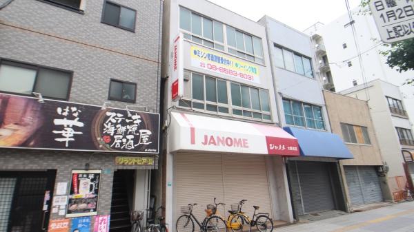 大阪市港区市岡元町３丁目のビル