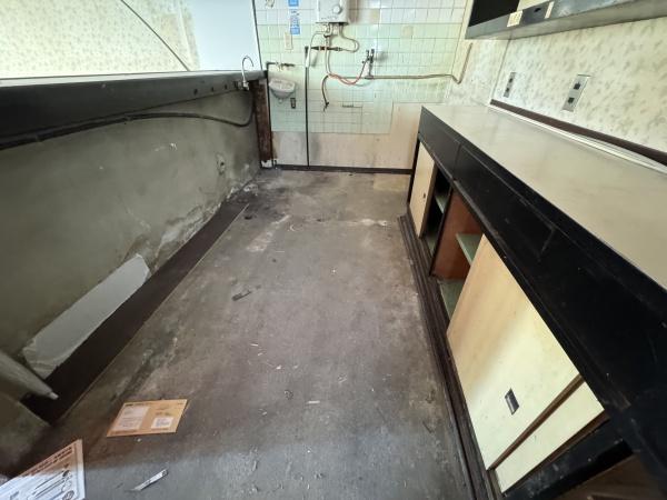京都市伏見区深草直違橋２丁目の店舗（一戸建）