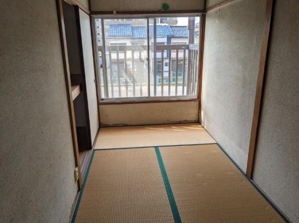 宇治市伊勢田町毛語のテラスハウス