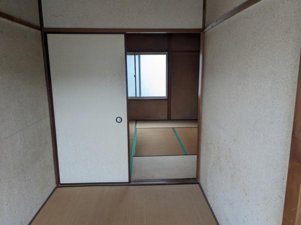 宇治市伊勢田町毛語のテラスハウス