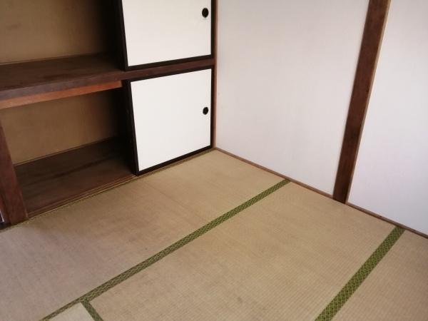 山本借家