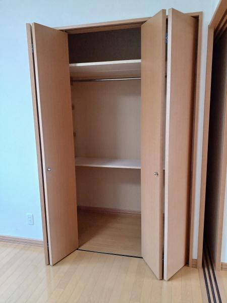 メゾンながやまえき