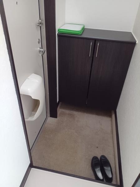 グランオアシスB(玄関)