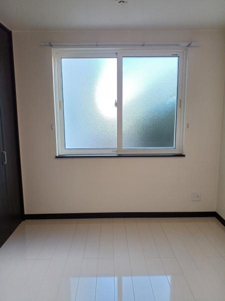 グランオアシスB(洋室)