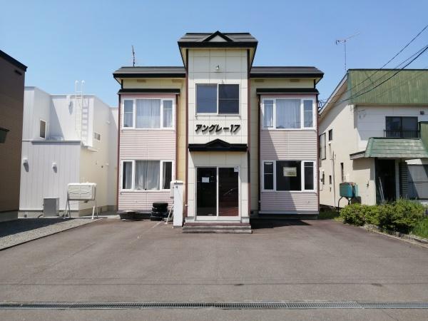 アングレー17