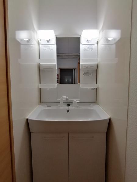 ハイツ源