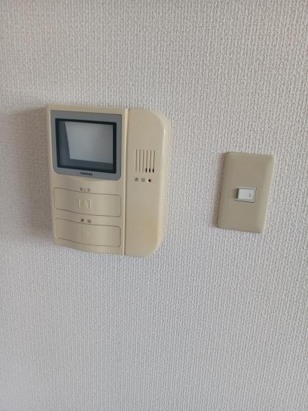 ラフプレイス