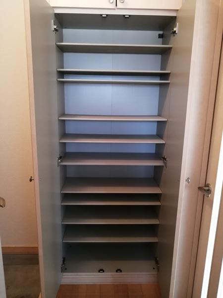 ラヴィータ神居(収納)