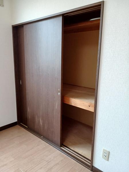ユーチャリスＥ