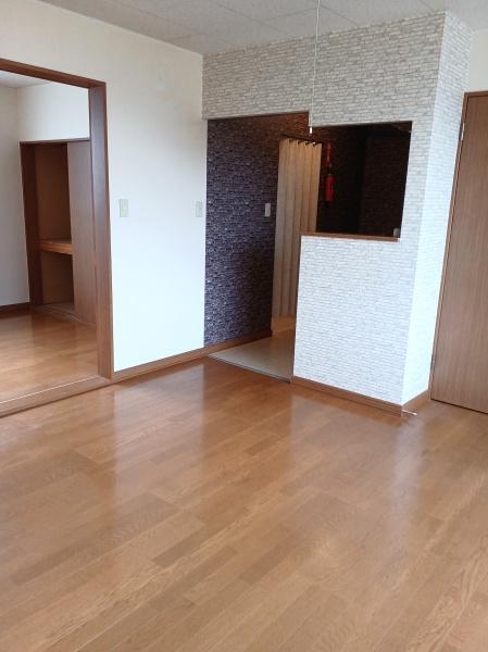 ブルーリバー(リビング)