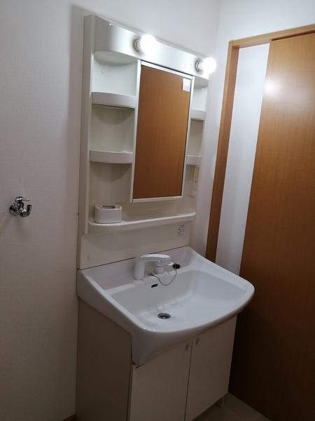 オオクボ(洗面台・洗面所)