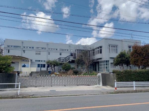 西尾市亀沢町の倉庫