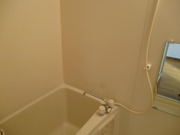 ロイヤルハイツ（旭区清水）