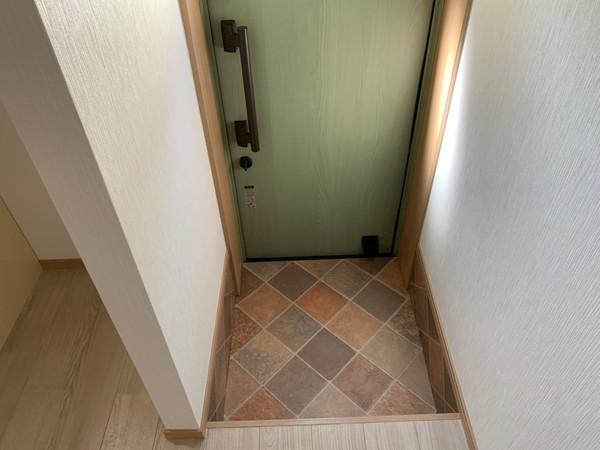 プアポニハイツ