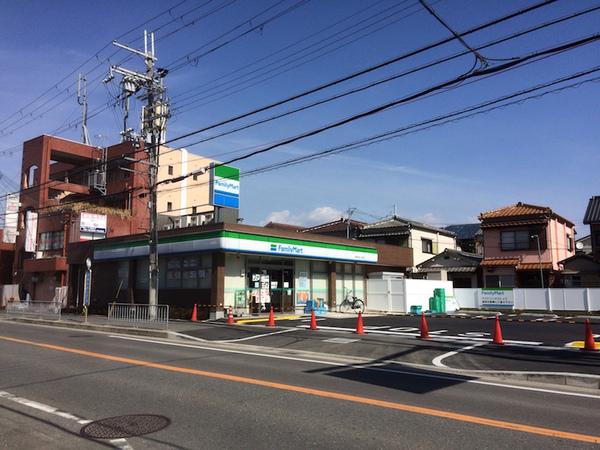 ジュブリーユ翔(ファミリーマート摂津正雀三丁目店)