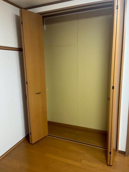 鴫野西1丁目　事務所