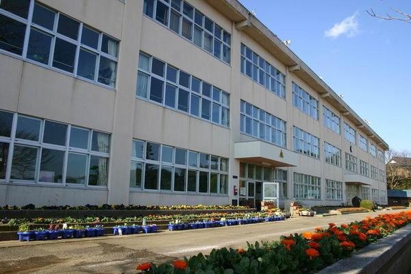 ポールドジ森ノ宮(大阪市立玉造小学校)