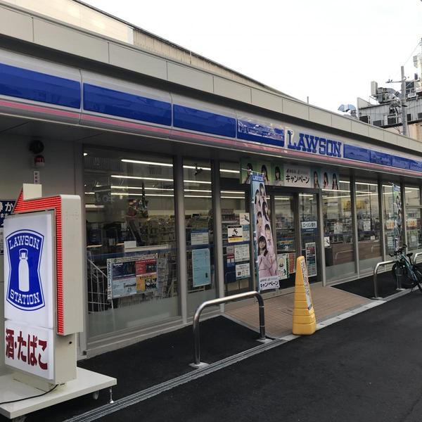 ドゥーエ森ノ宮(ローソン森ノ宮駅南店)