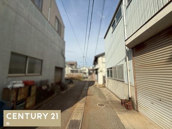 和歌山市中之島　倉庫