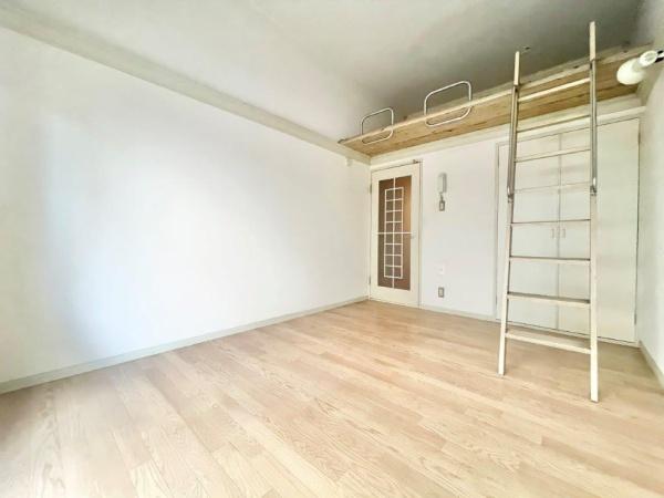 フォレスト泉