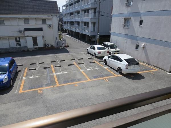 吹田市山手町４丁目のマンション