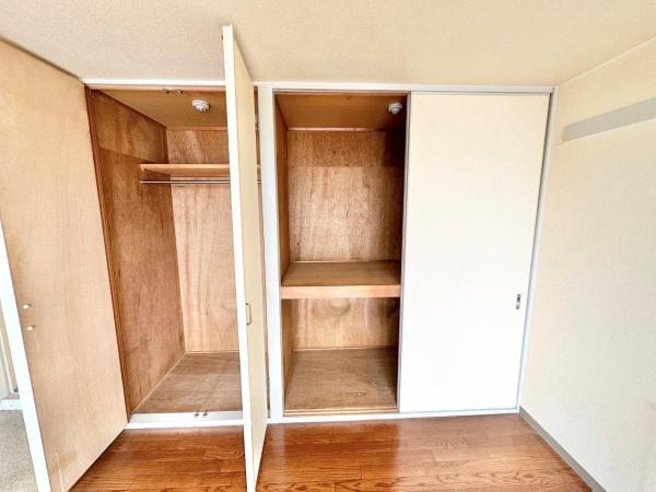 吹田市山手町４丁目のマンション