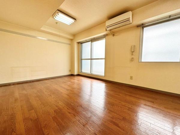 吹田市山手町４丁目のマンション