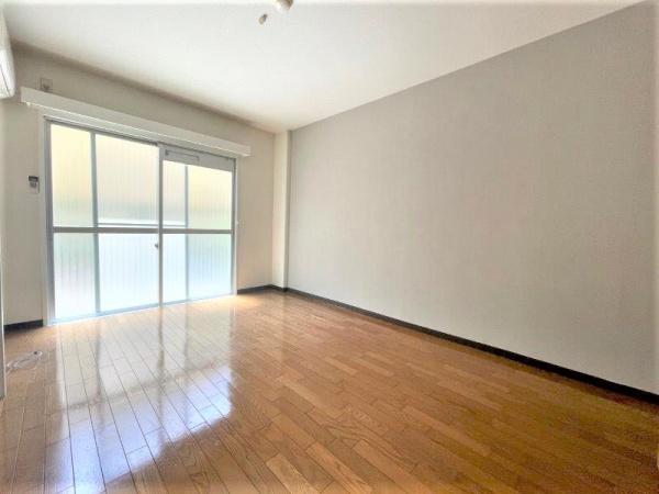 大阪市東淀川区相川２丁目のマンション