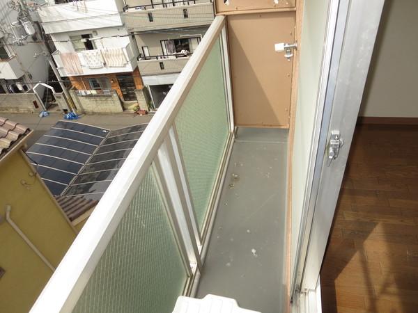 大阪市東淀川区相川2丁目のマンション(バルコニー)