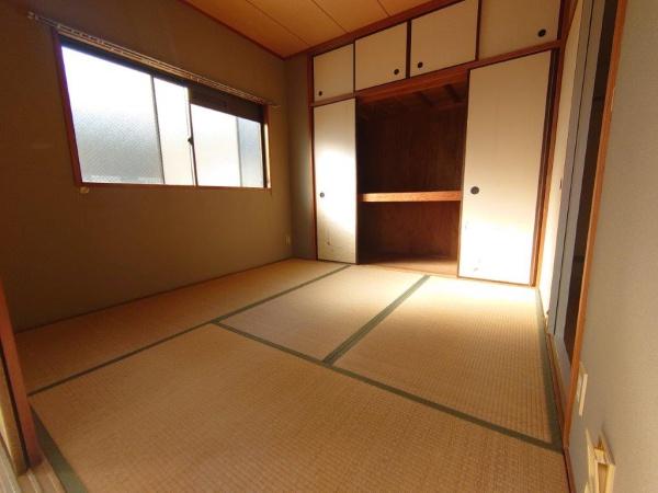 高槻市栄町１丁目のマンション