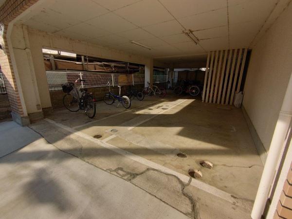 高槻市栄町１丁目のマンション