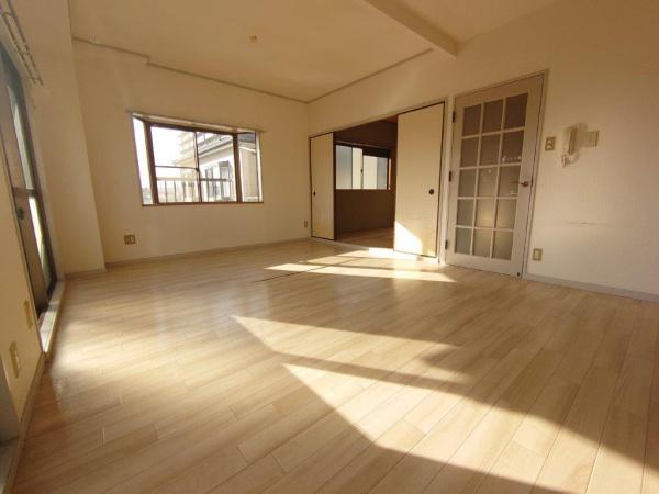 高槻市栄町１丁目のマンション