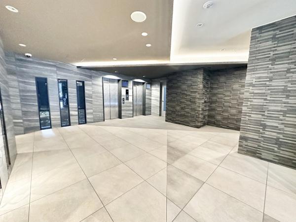 プレサンス大国町アドロッソ