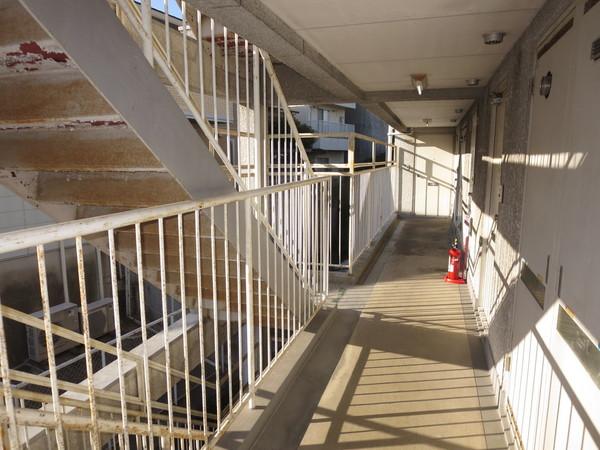 豊中市曽根西町３丁目のマンション
