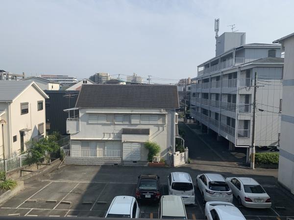 吹田市山手町４丁目のマンション