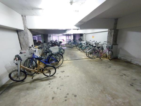東大阪市若草町のマンション