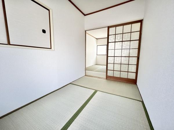 宝塚市中野町の貸家