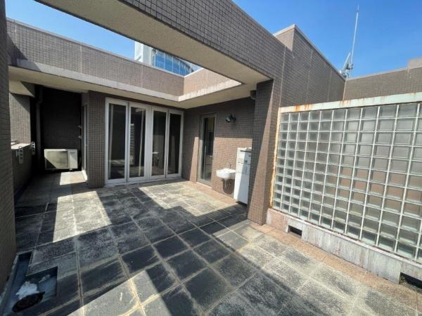 大阪市西区江戸堀１丁目のマンション