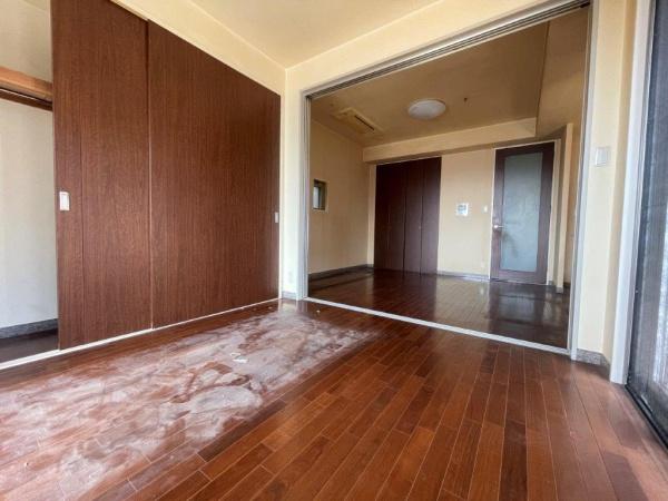 大阪市西区江戸堀１丁目のマンション
