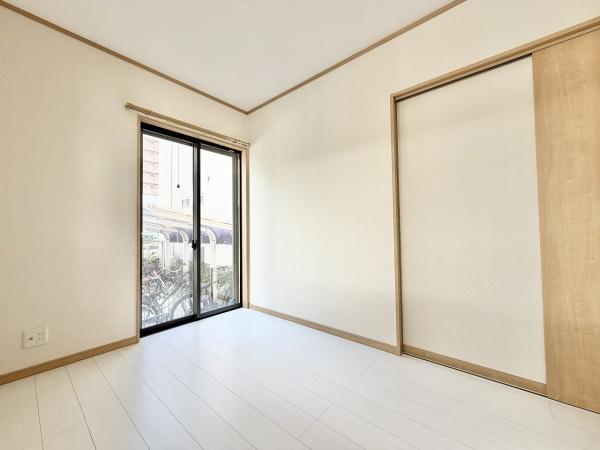 エルミタージュ金田町1階