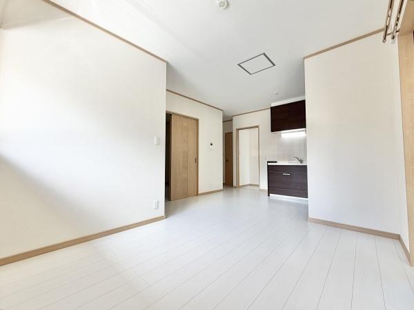 エルミタージュ金田町1階