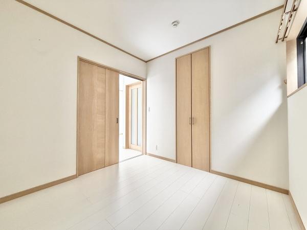 エルミタージュ金田町1階