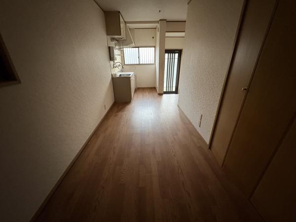 吉松二丁目戸建