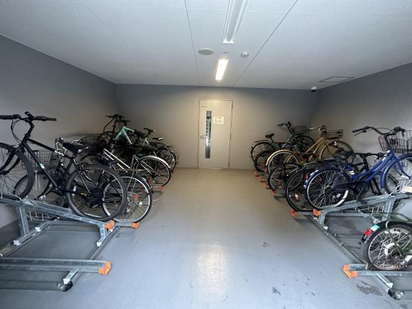 プレサンス大国町アドロッソ