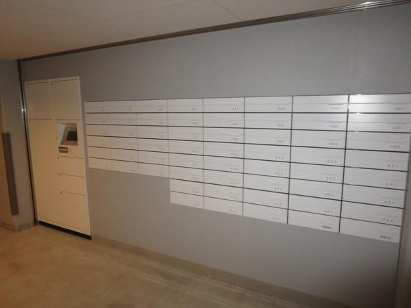 プレサンス心斎橋ニスト